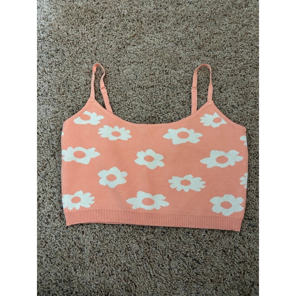 Crop Flower Boutique Sweater Tank NWT Peach and White Daisy Small
